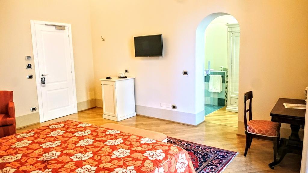 Casa Isolani Luxury Rooms Piazza Maggiore Boloňa Exteriér fotografie